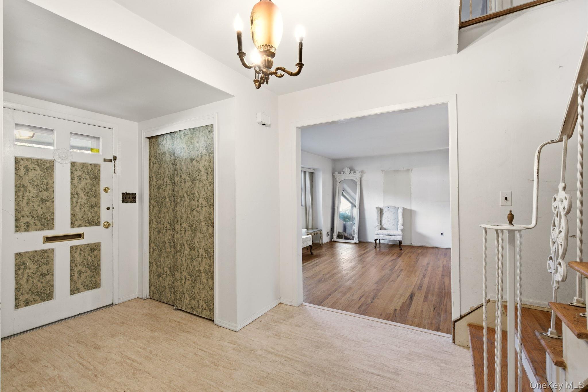 63 Lauren Avenue Property Photo 4