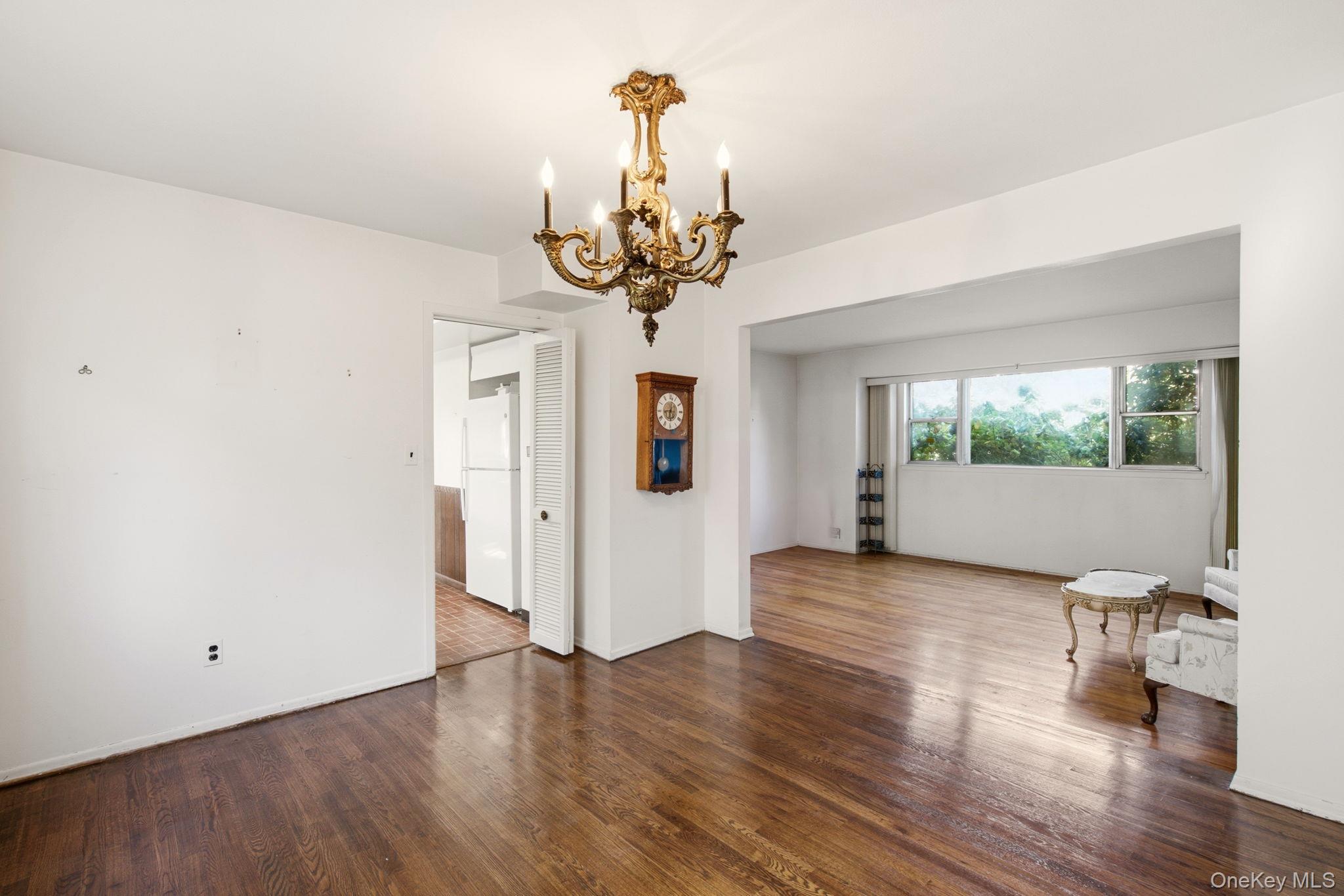 63 Lauren Avenue Property Photo 9