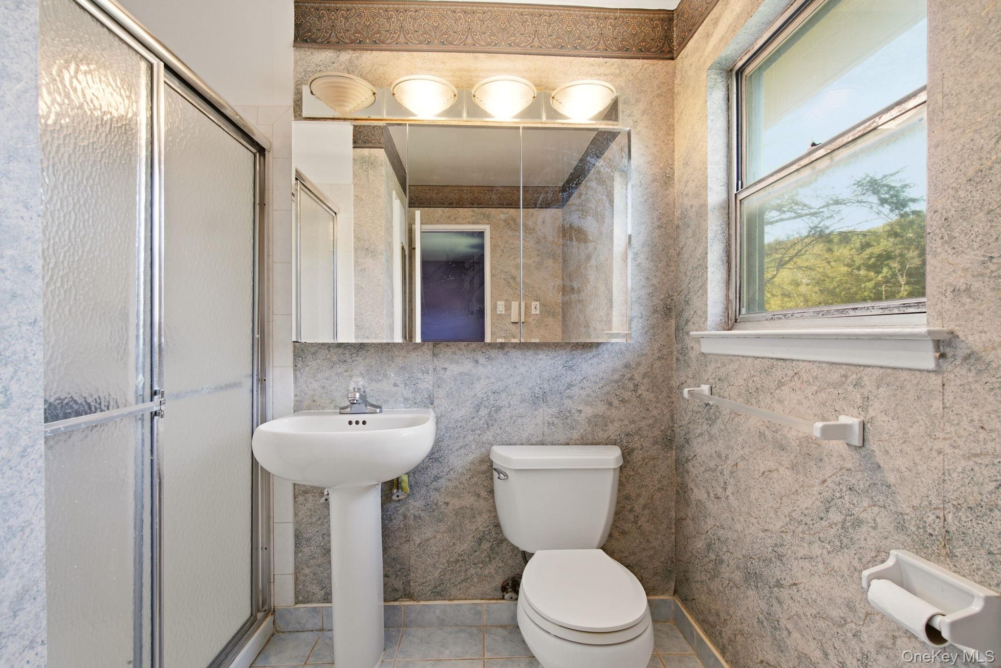 63 Lauren Avenue Property Photo 25