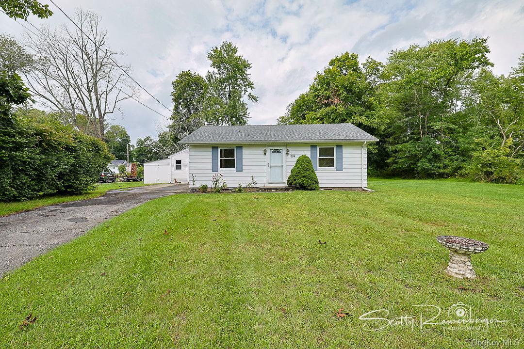 814 N Hillside Road Property Photo 1
