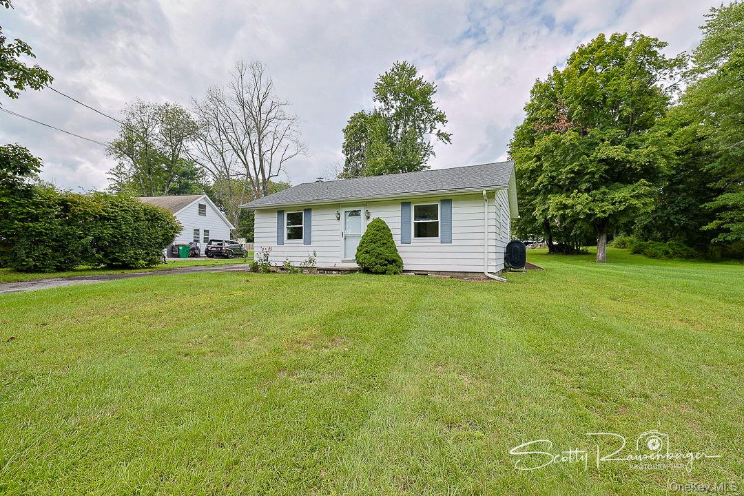 814 N Hillside Road Property Photo 2