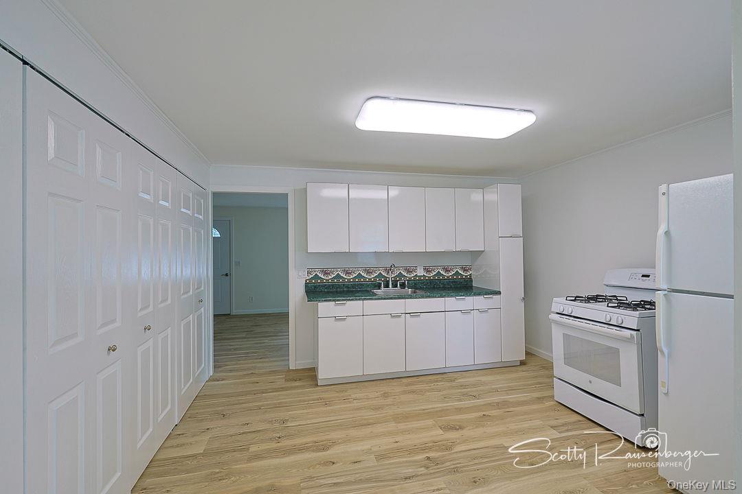 814 N Hillside Road Property Photo 17