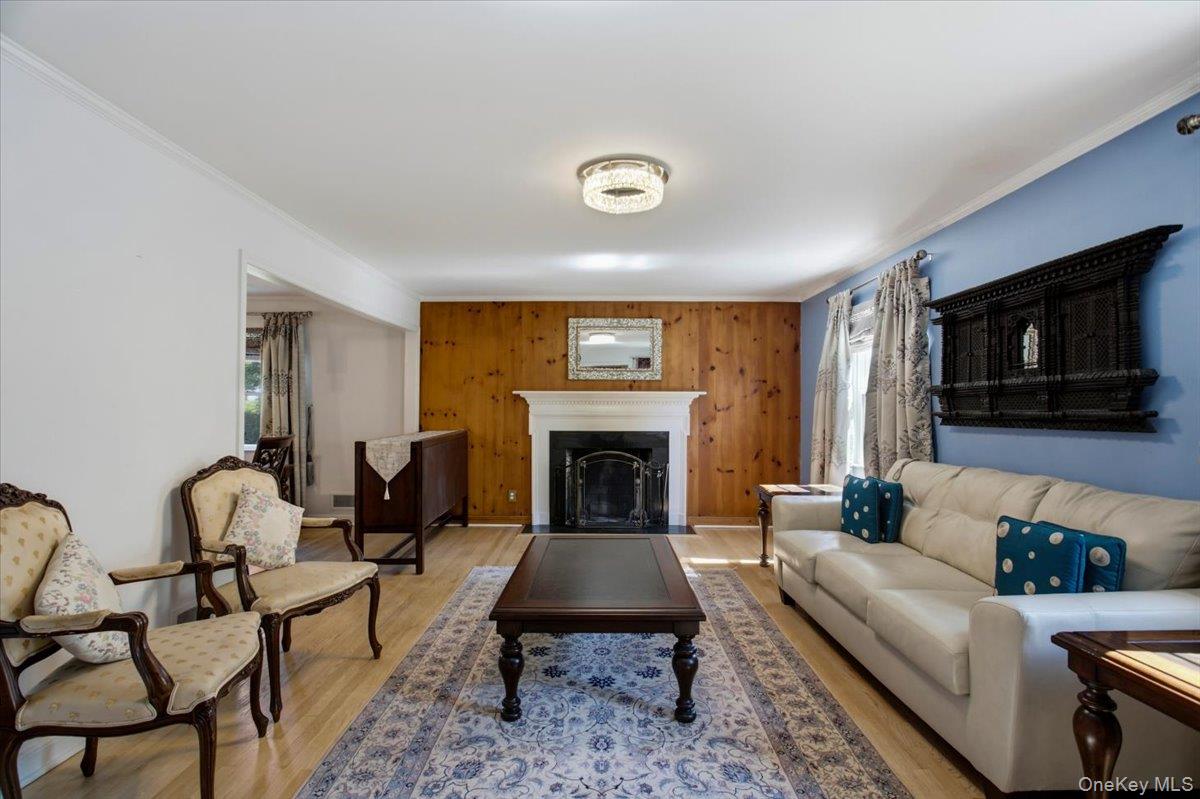24 Avondale Road Property Photo 3