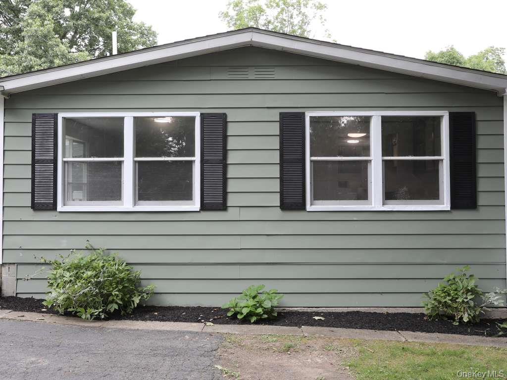 8 Victoria Lane Property Photo 3