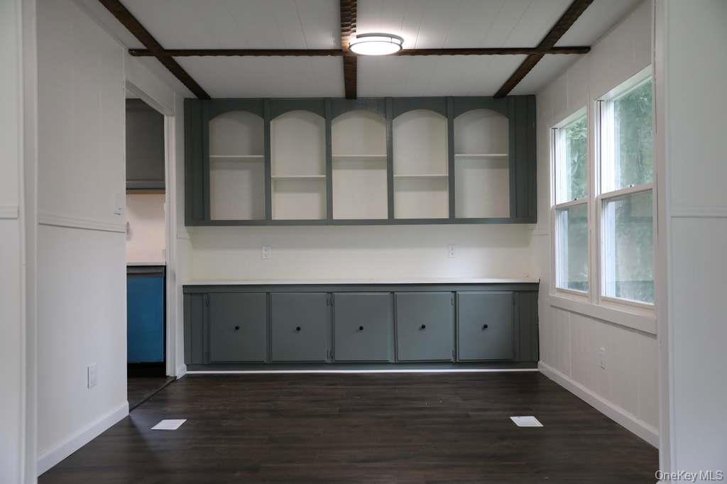 8 Victoria Lane Property Photo 6