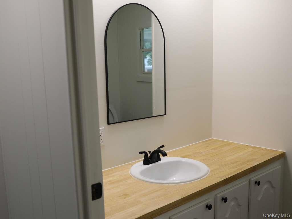 8 Victoria Lane Property Photo 7