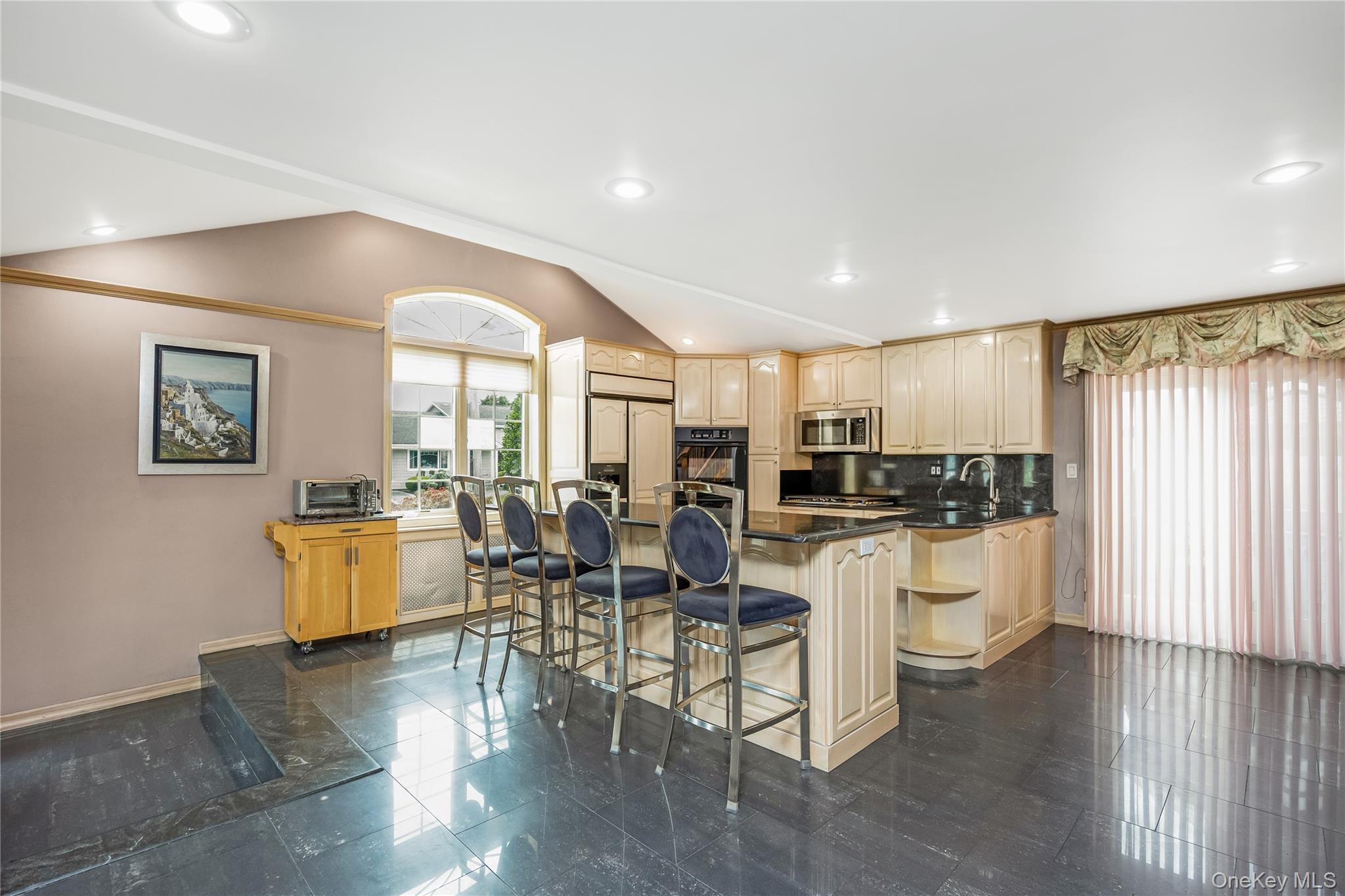 30 Swan Drive Property Photo 4