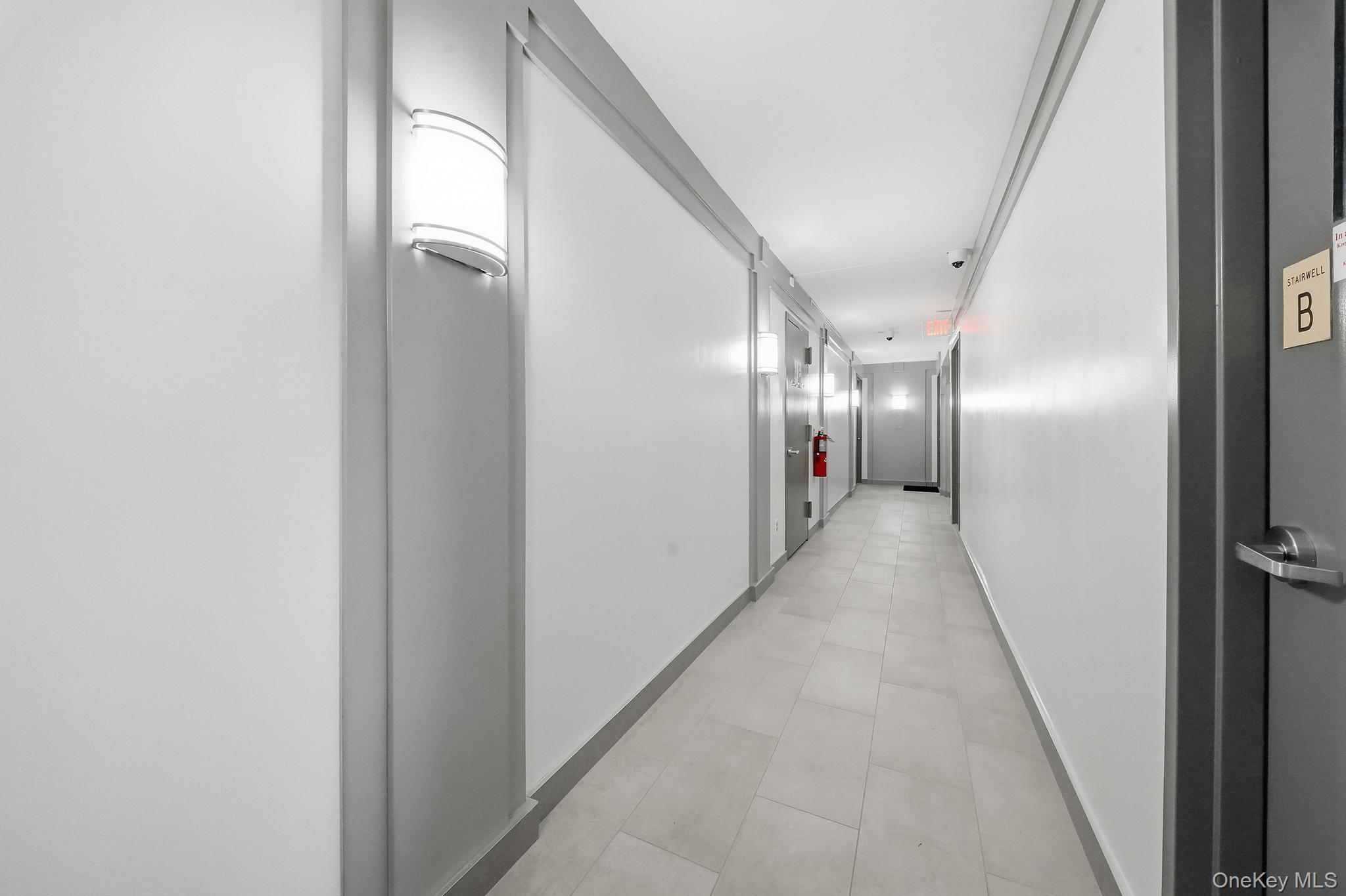 42-22 Union Street 2b Property Photo 5
