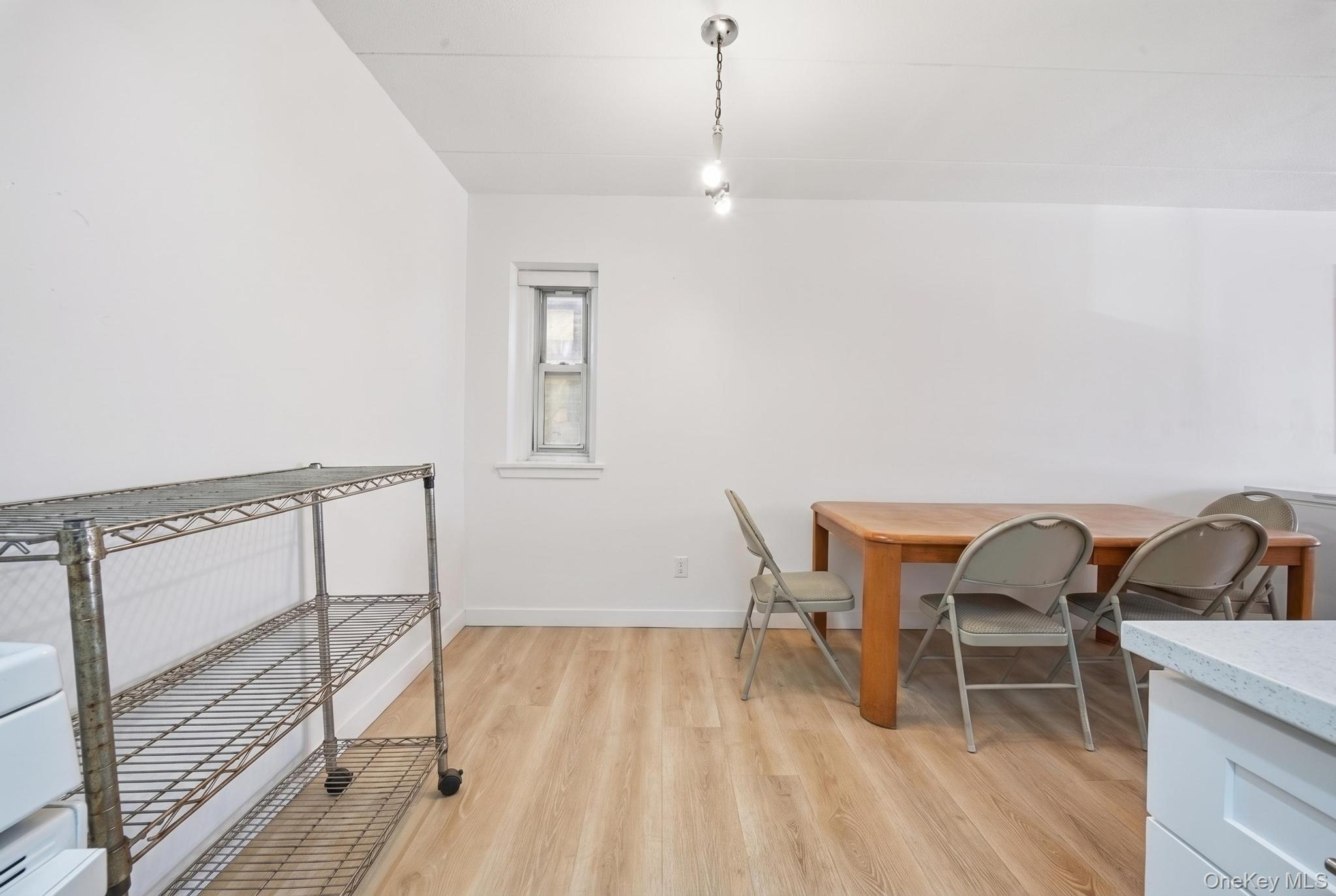 42-22 Union Street 2b Property Photo 12