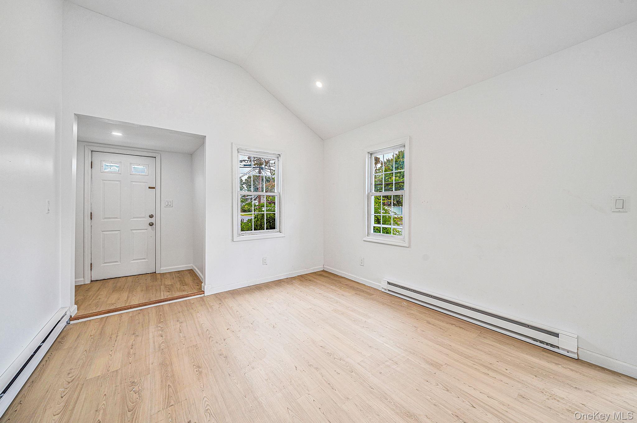 1077 Central Avenue Property Photo 8