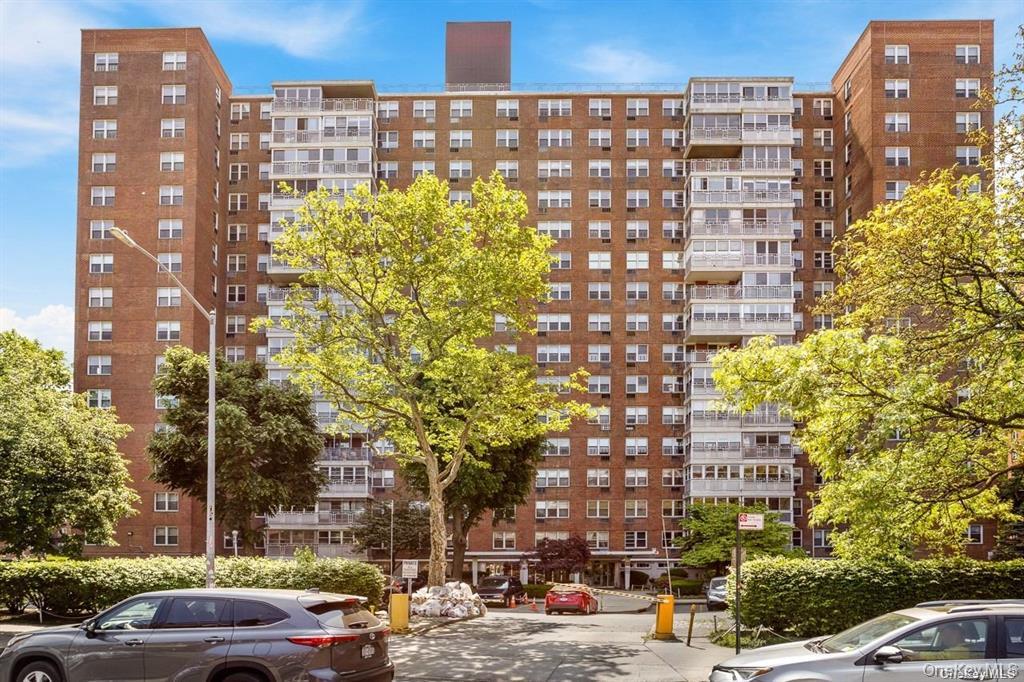 43-10 Kissena Boulevard 2 Property Photo 1