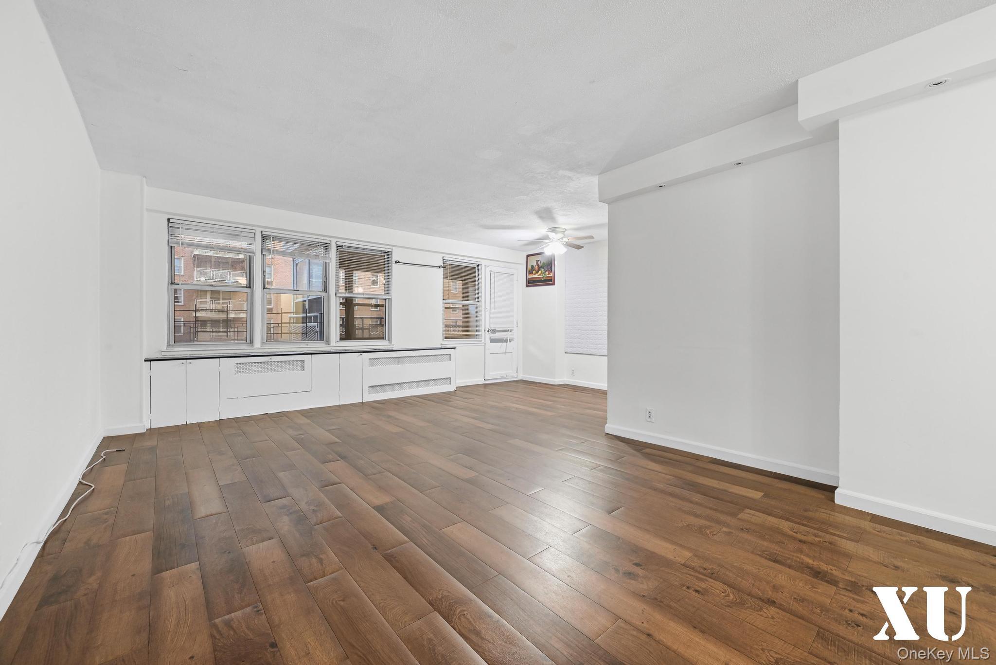 43-10 Kissena Boulevard 2 Property Photo 3