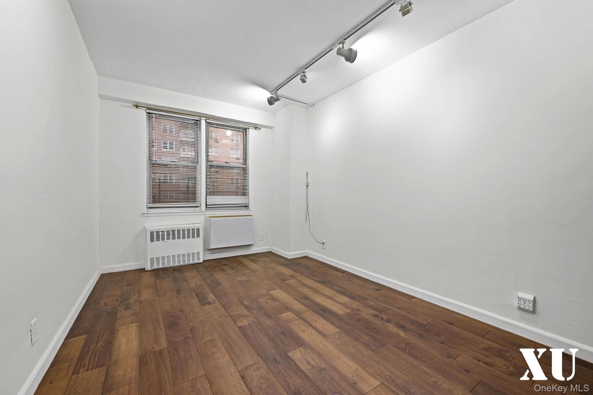 43-10 Kissena Boulevard 2 Property Photo 12