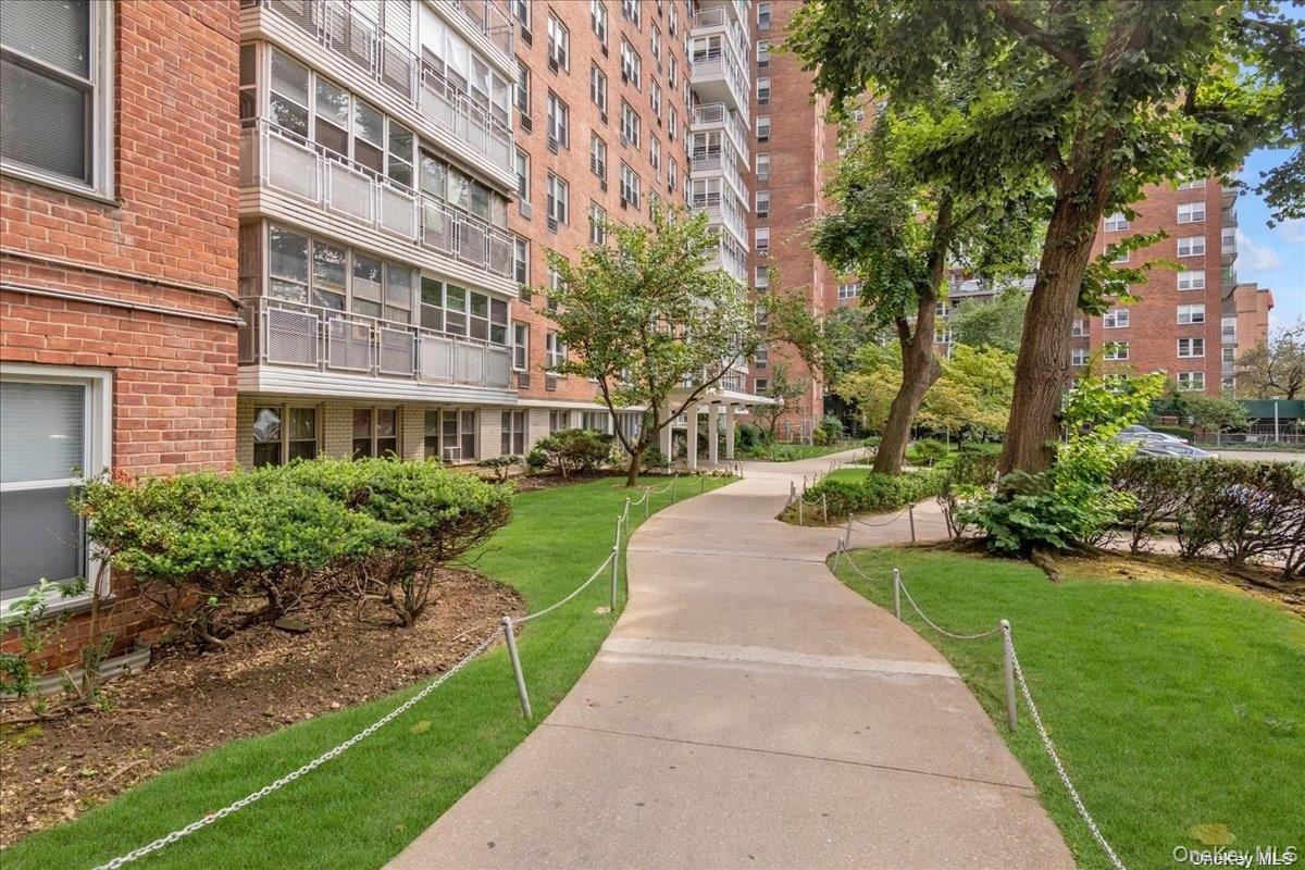 43-10 Kissena Boulevard 2 Property Photo 20