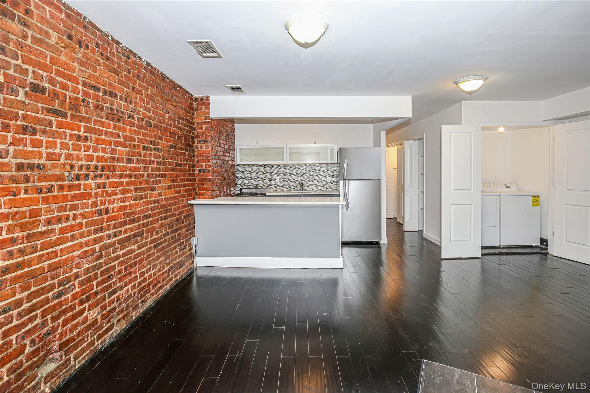 1312 Putnam Avenue 1 Property Photo 16