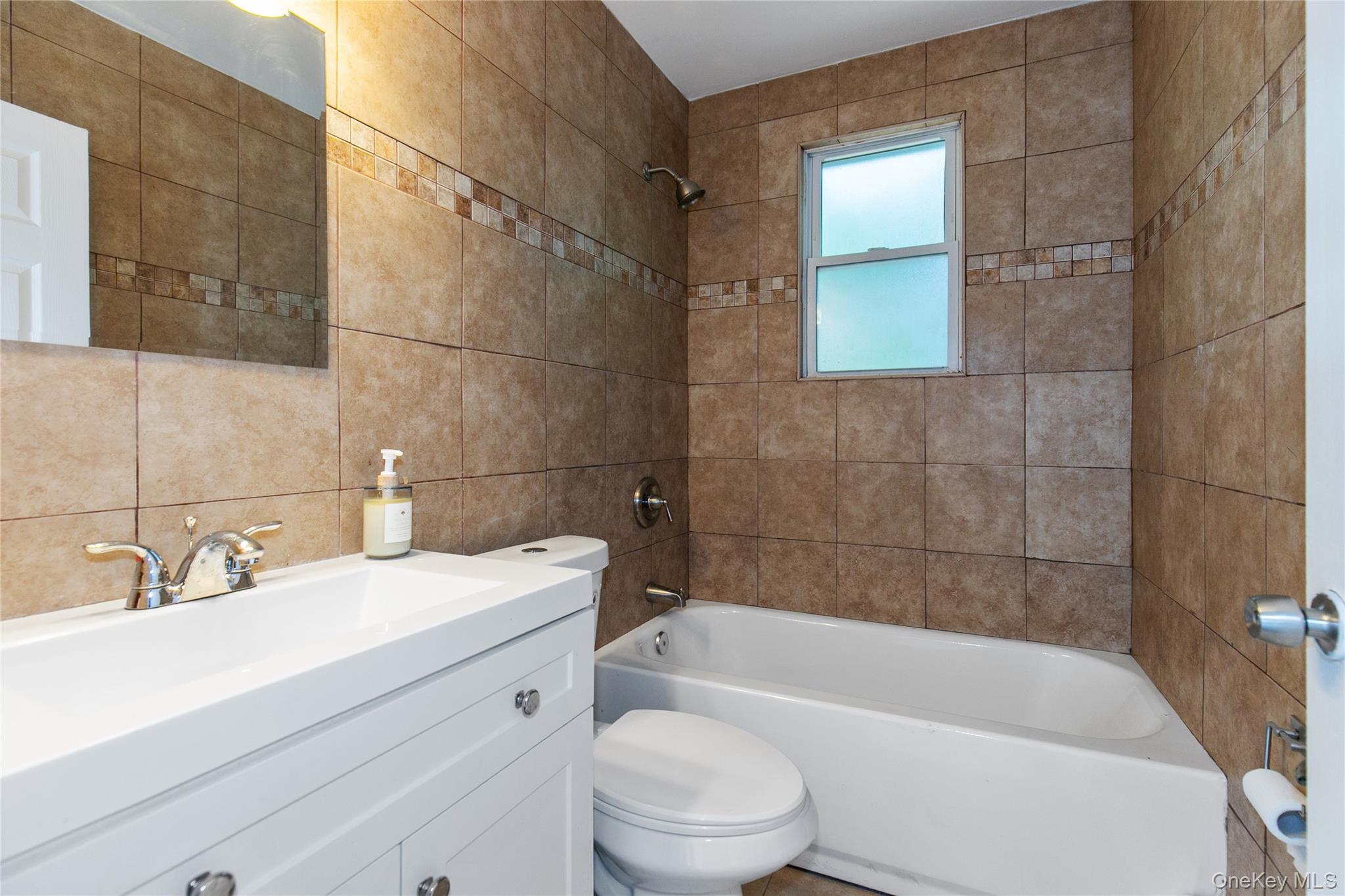 133 Union Street Property Photo 8