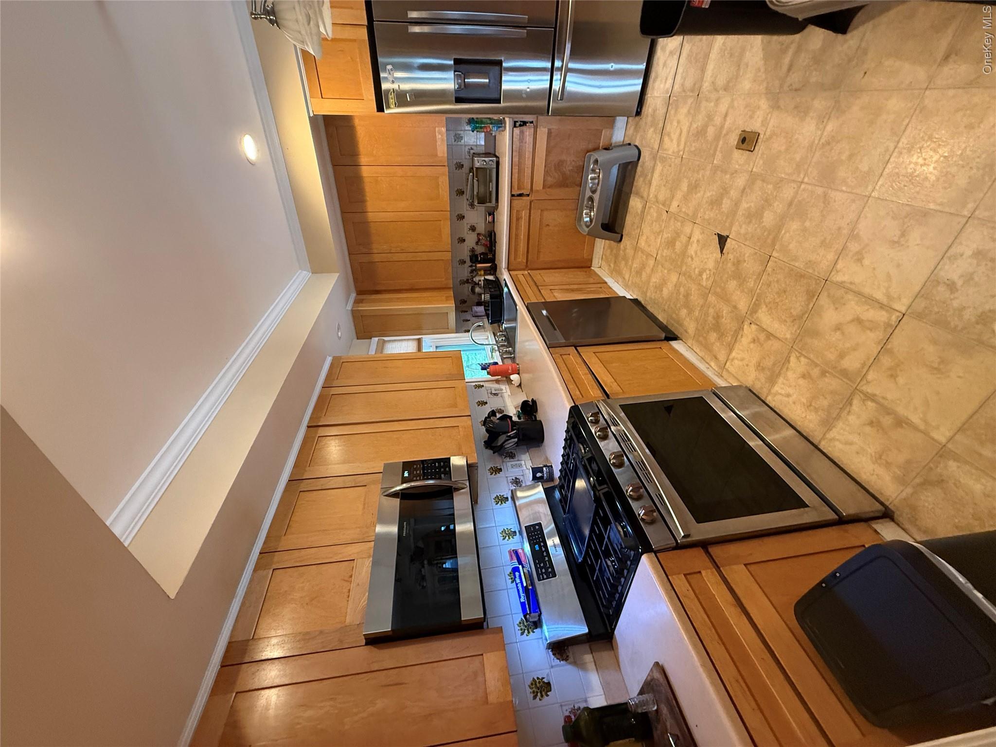 19 Meadow Property Photo 7