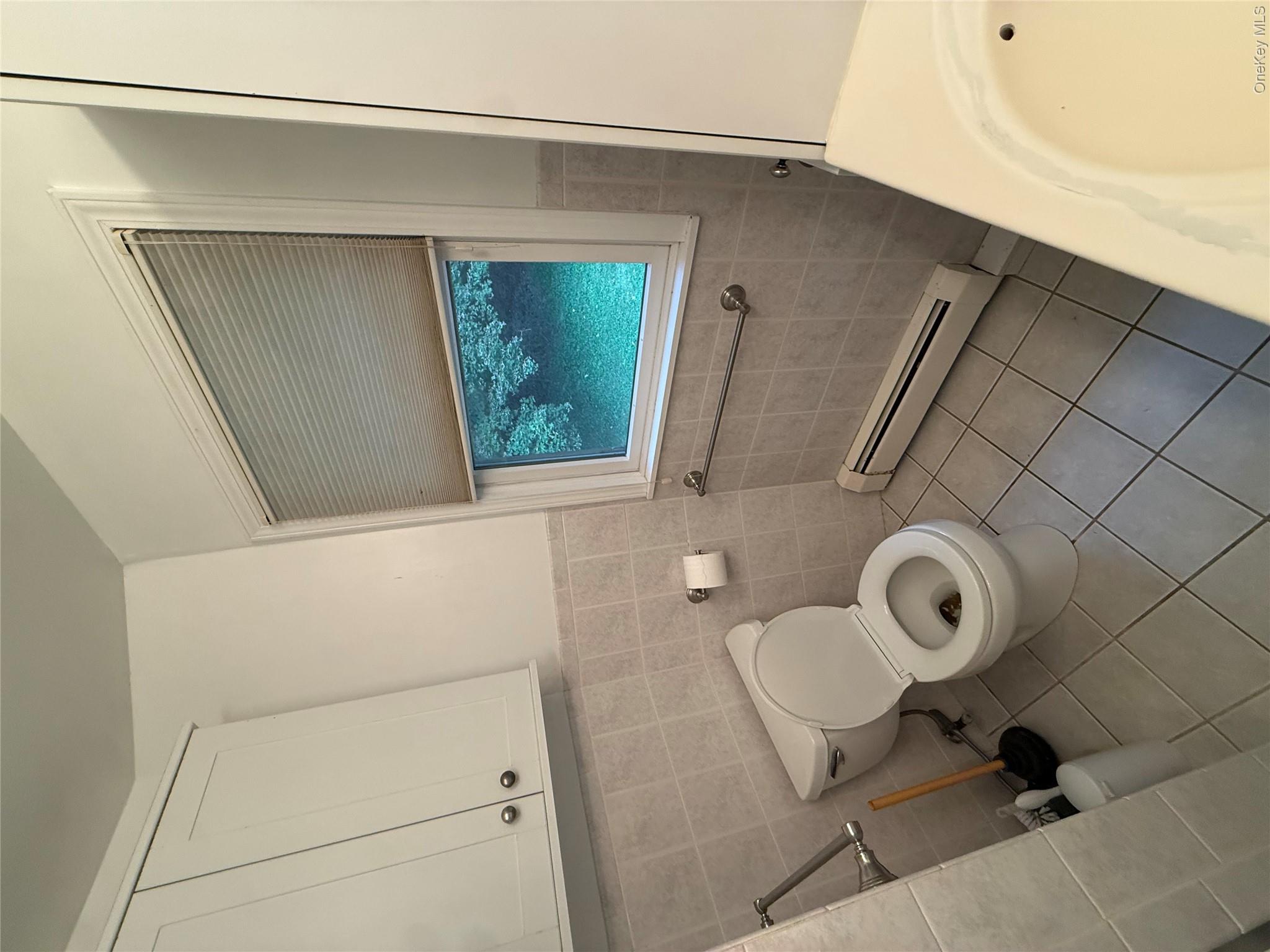 19 Meadow Property Photo 13