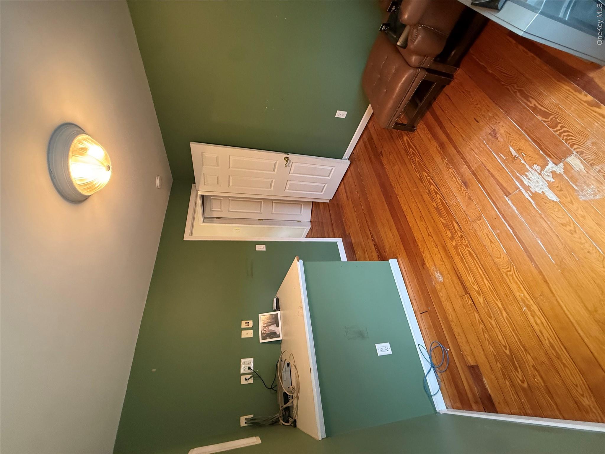 19 Meadow Property Photo 18