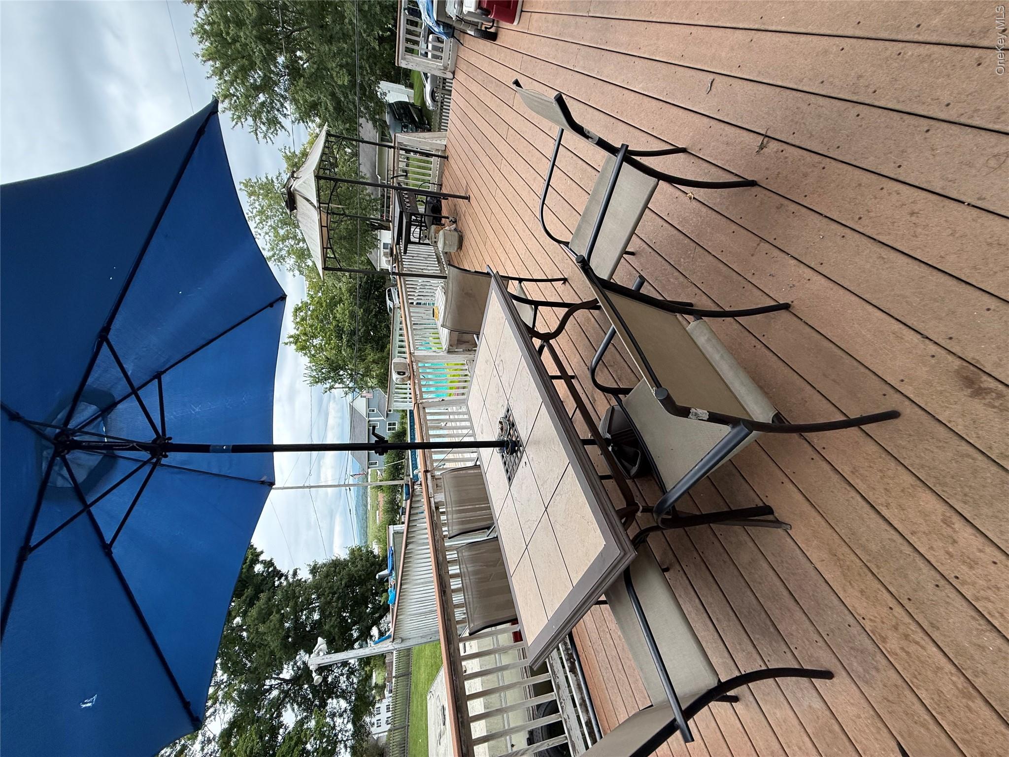 19 Meadow Property Photo 29