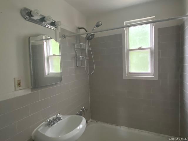 260-23 Langston Avenue A-2 Property Photo 10