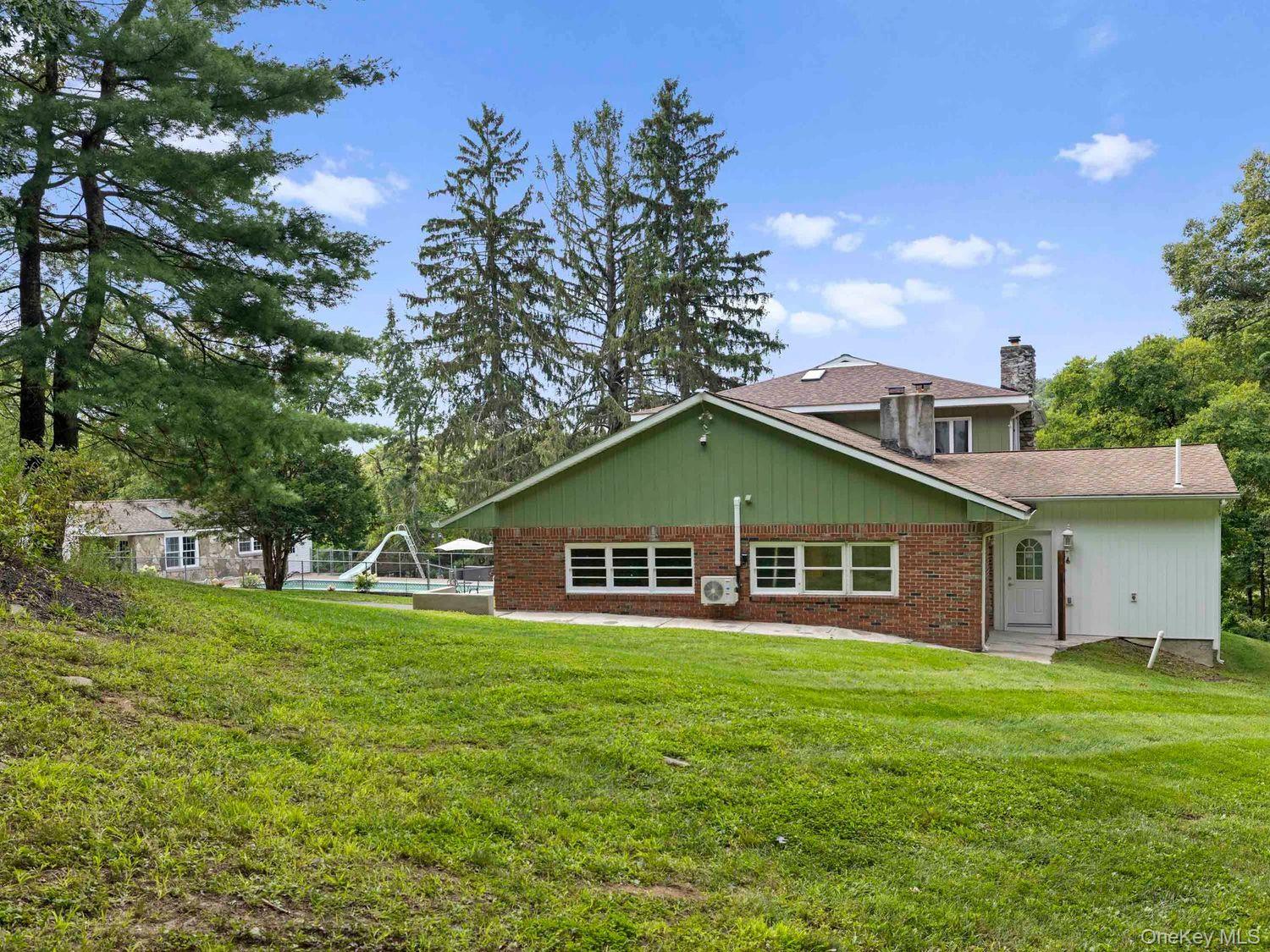 90 New Paltz Road Property Photo 6