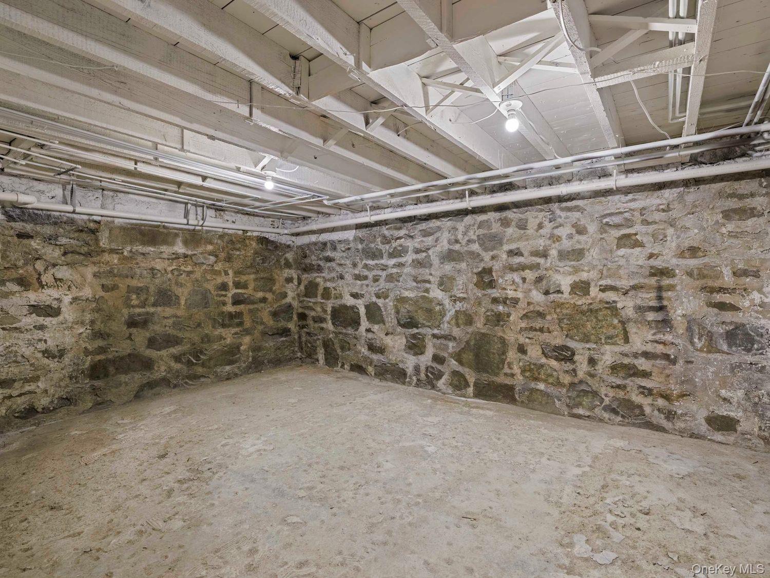 90 New Paltz Road Property Photo 37