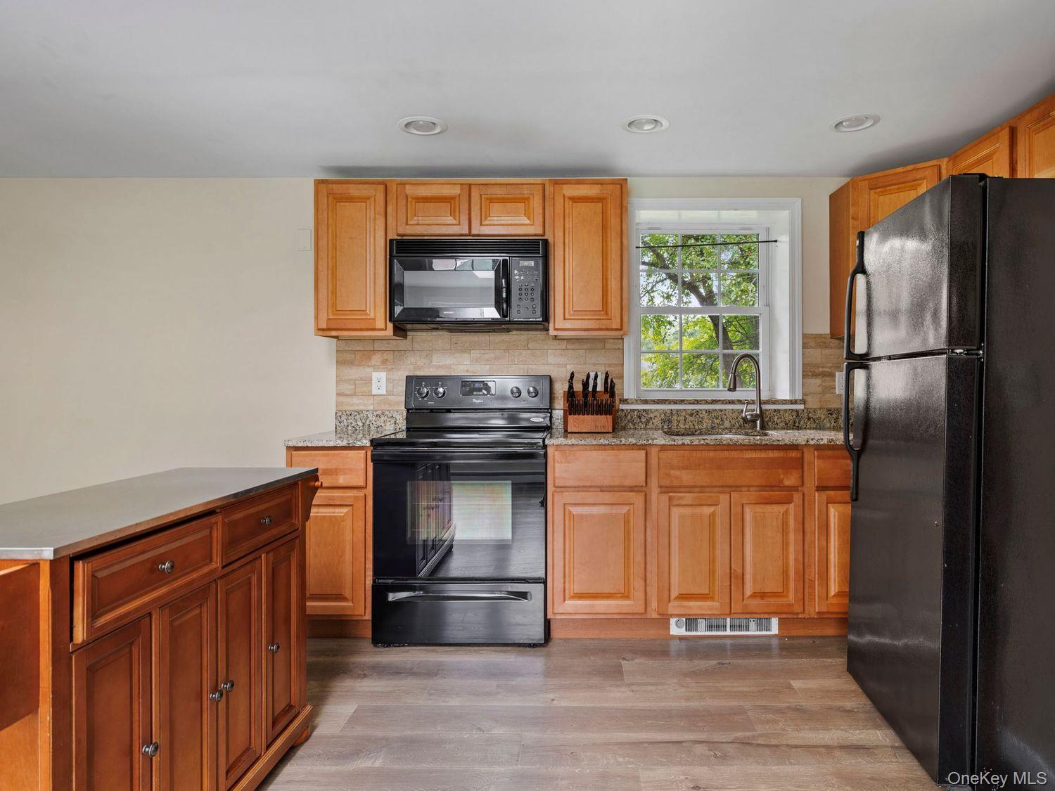 90 New Paltz Road Property Photo 40