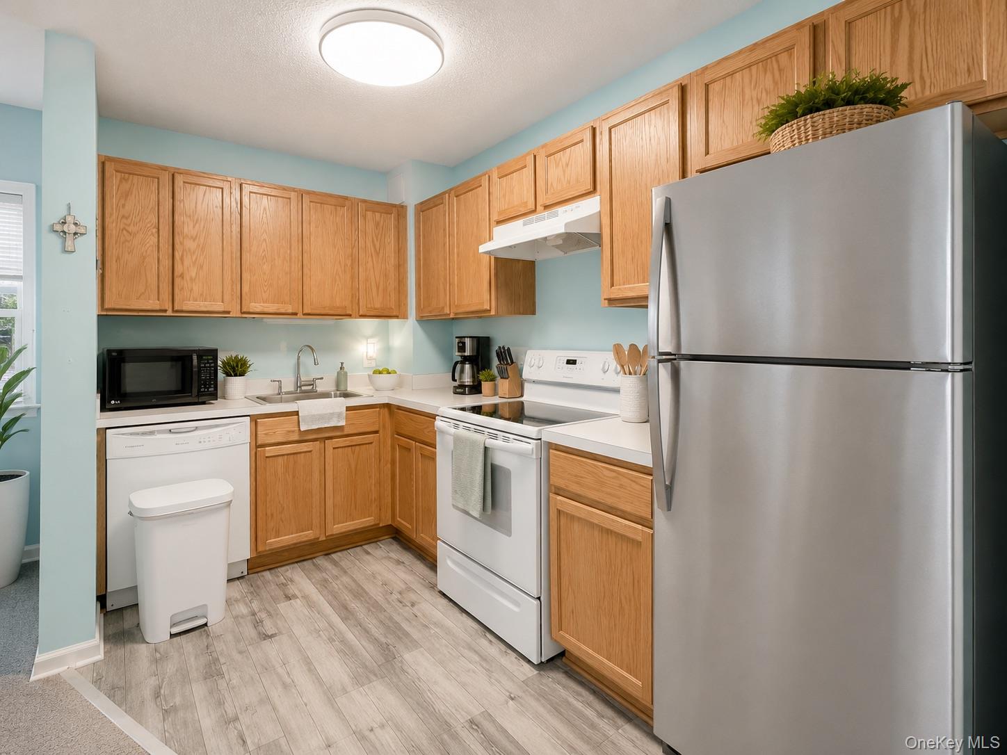 260 Beach 81st Street 4e Property Photo 3