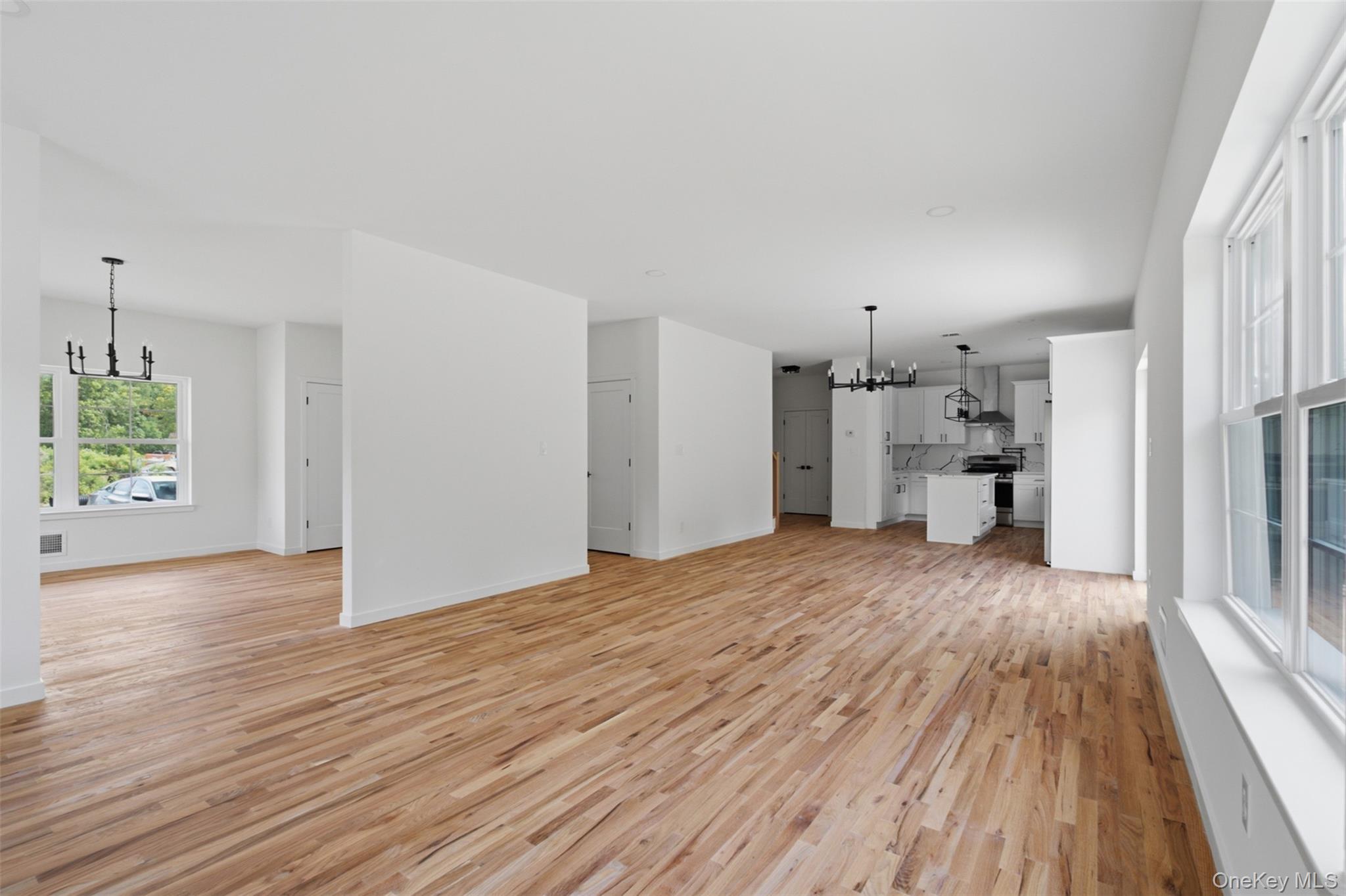 18 Alaina Way Property Photo 10