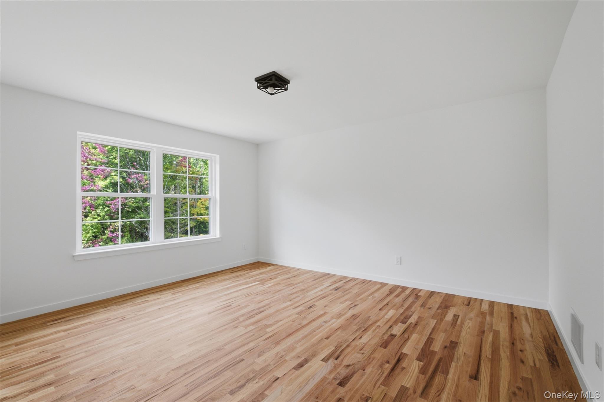 18 Alaina Way Property Photo 35
