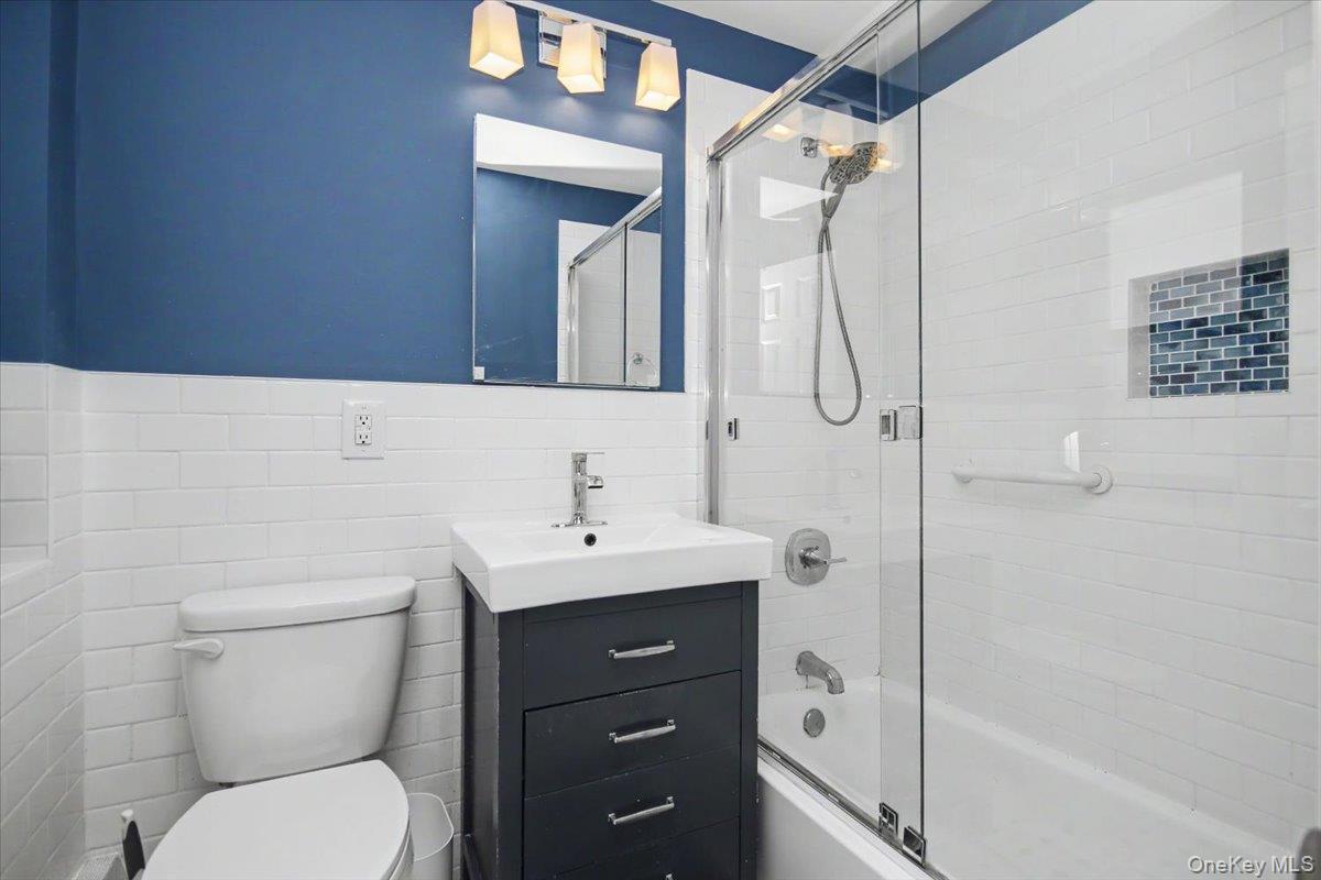 100 Diplomat Drive 6c Property Photo 22
