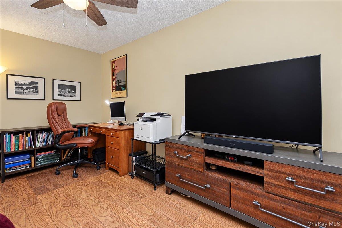 100 Diplomat Drive 6c Property Photo 23