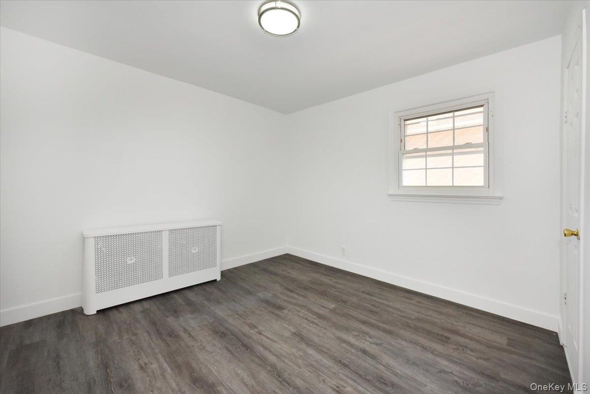 7627 175th Street Property Photo 19