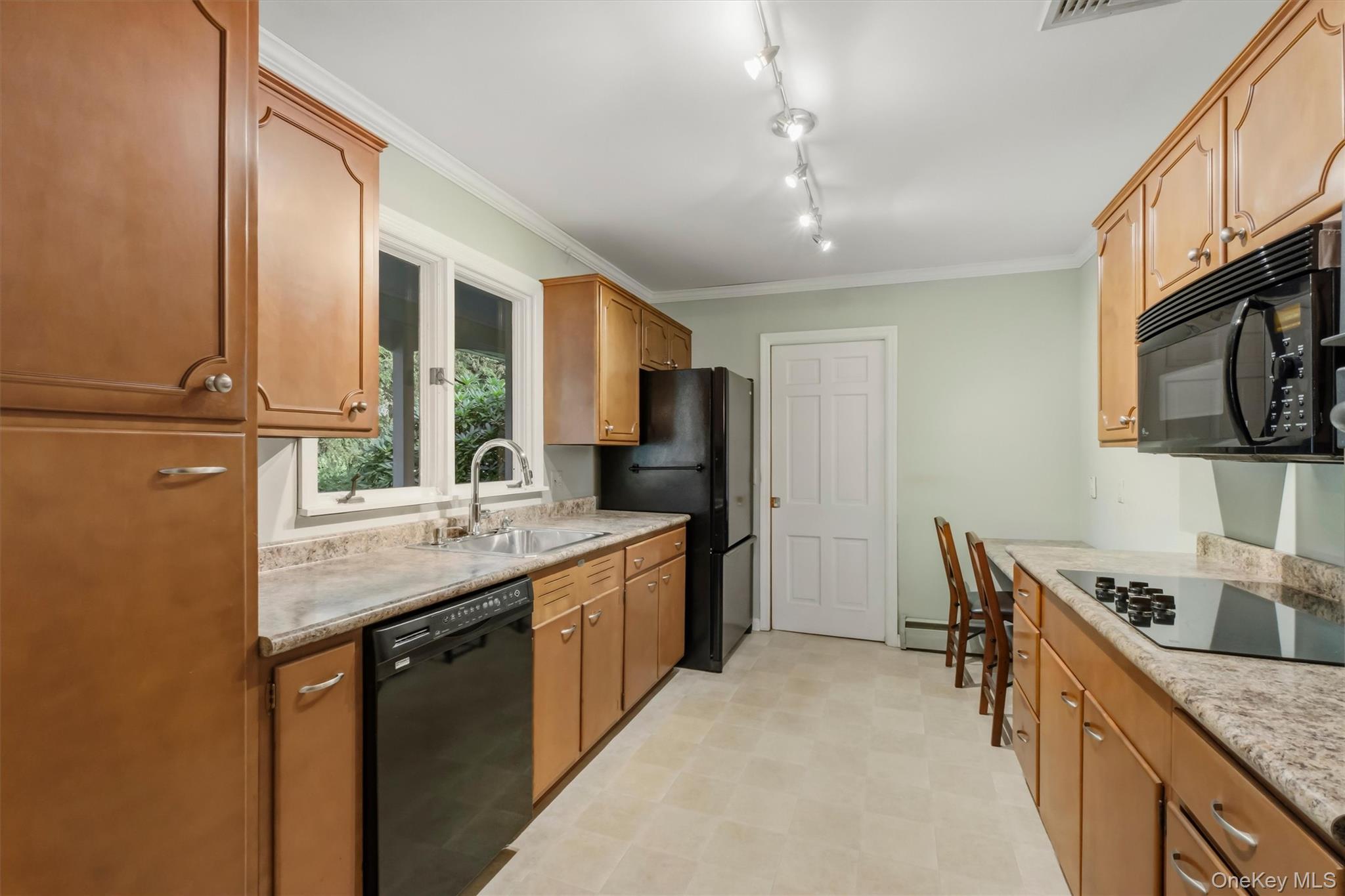 10 Oak Bend Road Property Photo 12