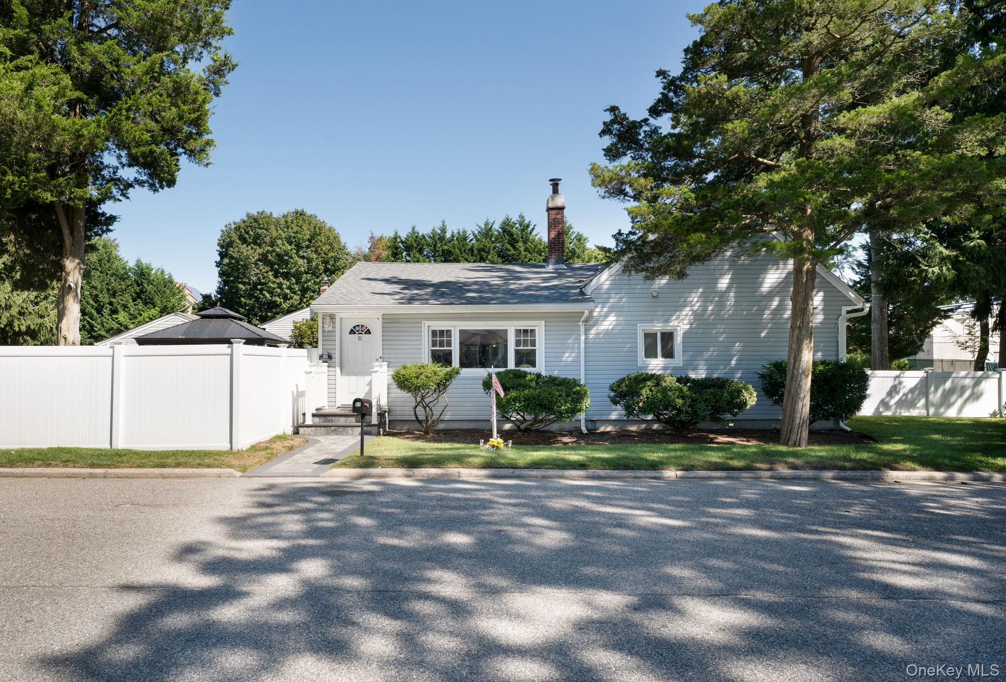 51 Norwood Avenue Property Photo 1