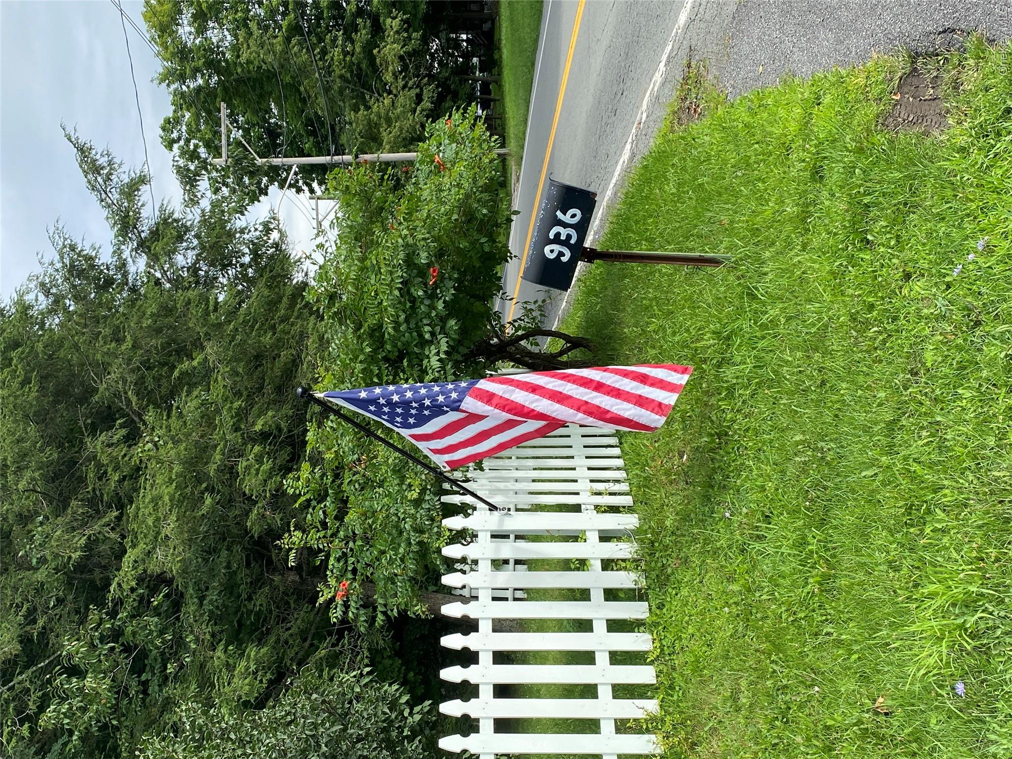 936 Goshen Turnpike Property Photo 4