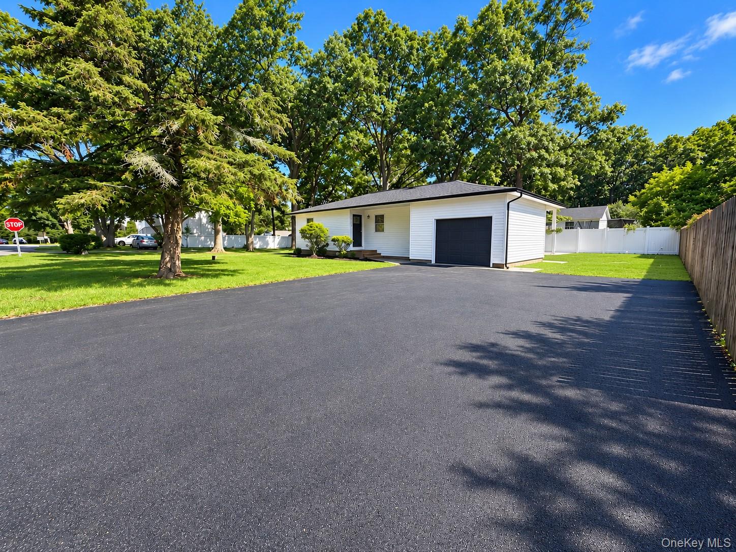 220 Moriches Avenue Property Photo 1