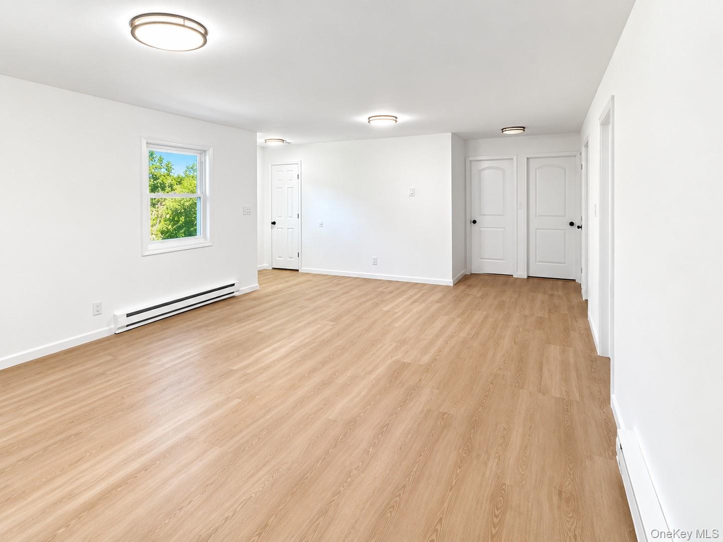 220 Moriches Avenue Property Photo 5
