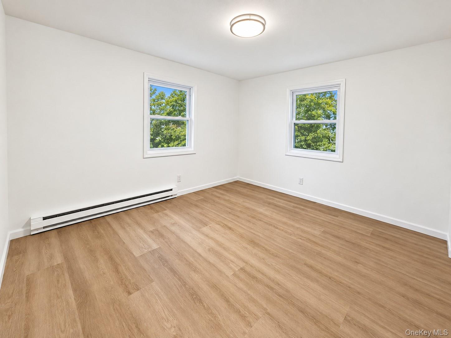 220 Moriches Avenue Property Photo 7