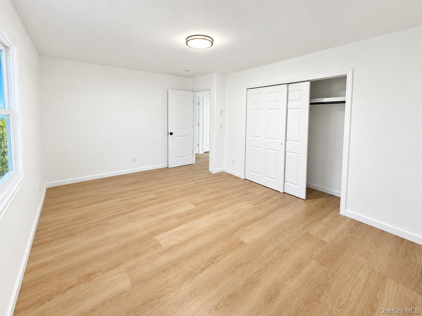 220 Moriches Avenue Property Photo 10