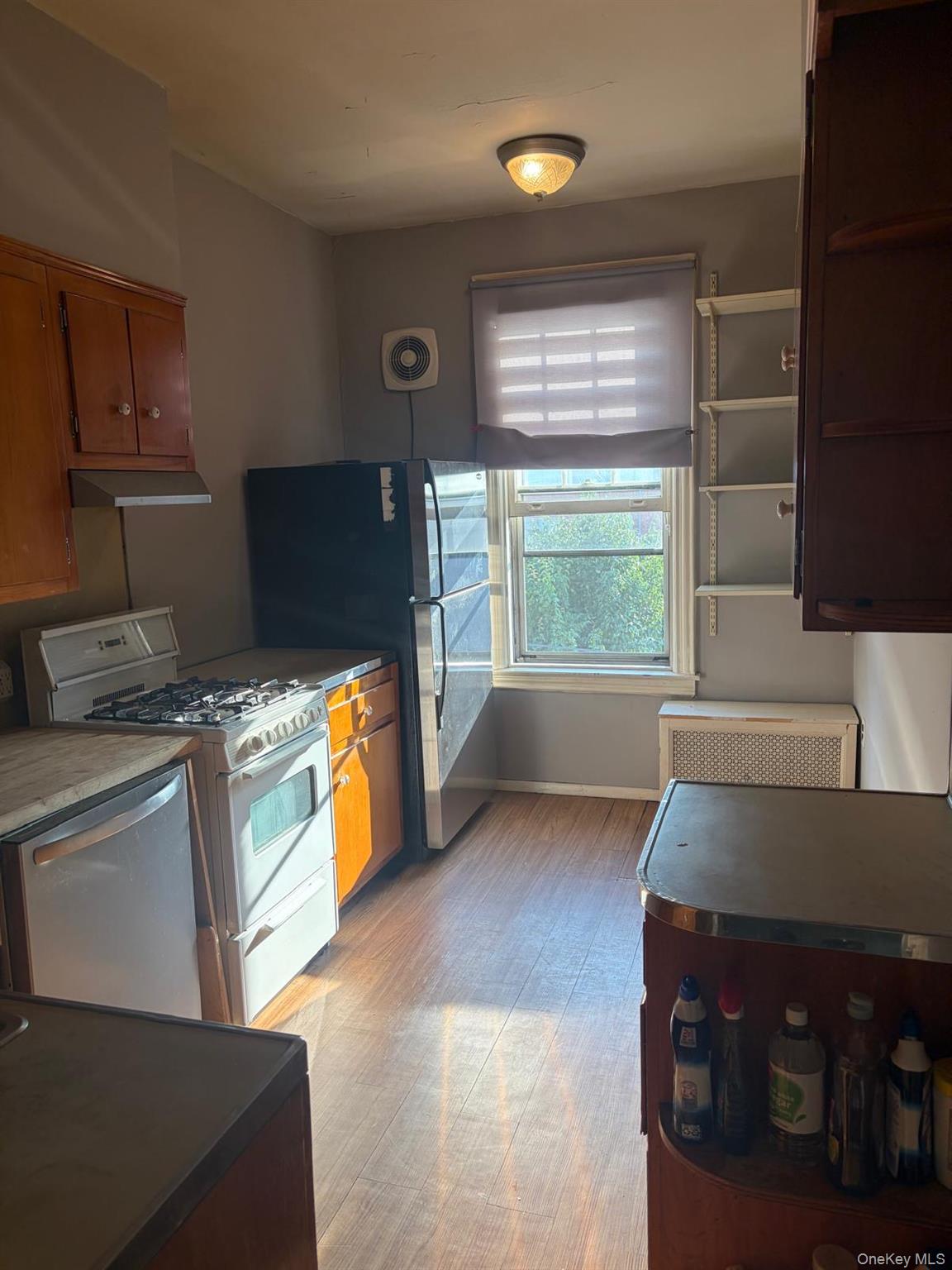 3134 79th Street Property Photo 16