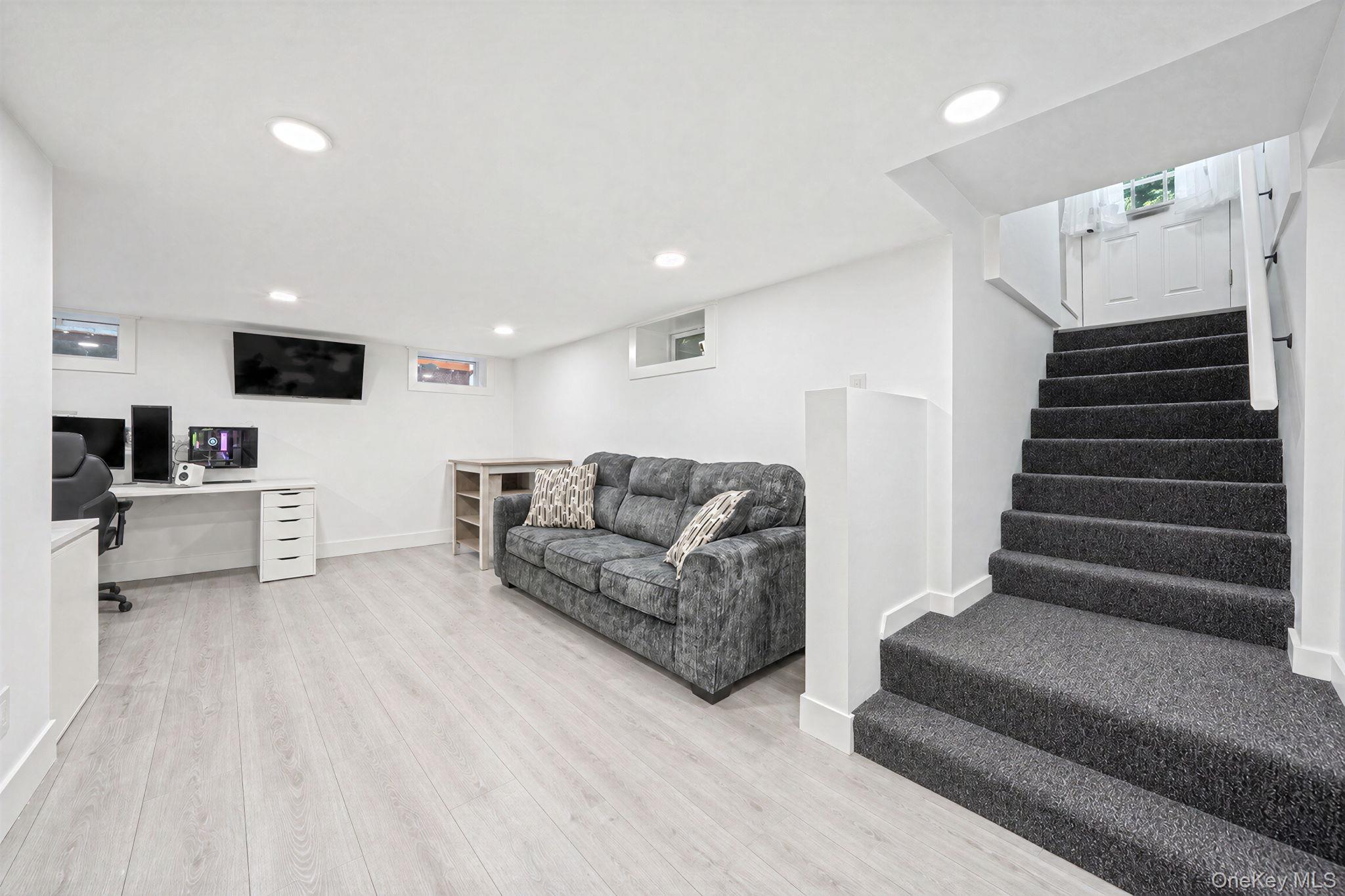 11 Keeler Street Property Photo 27