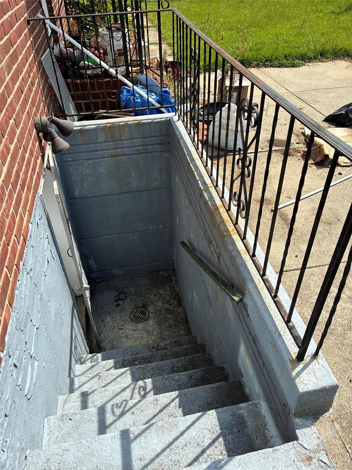 1301 Times Avenue Property Photo 12