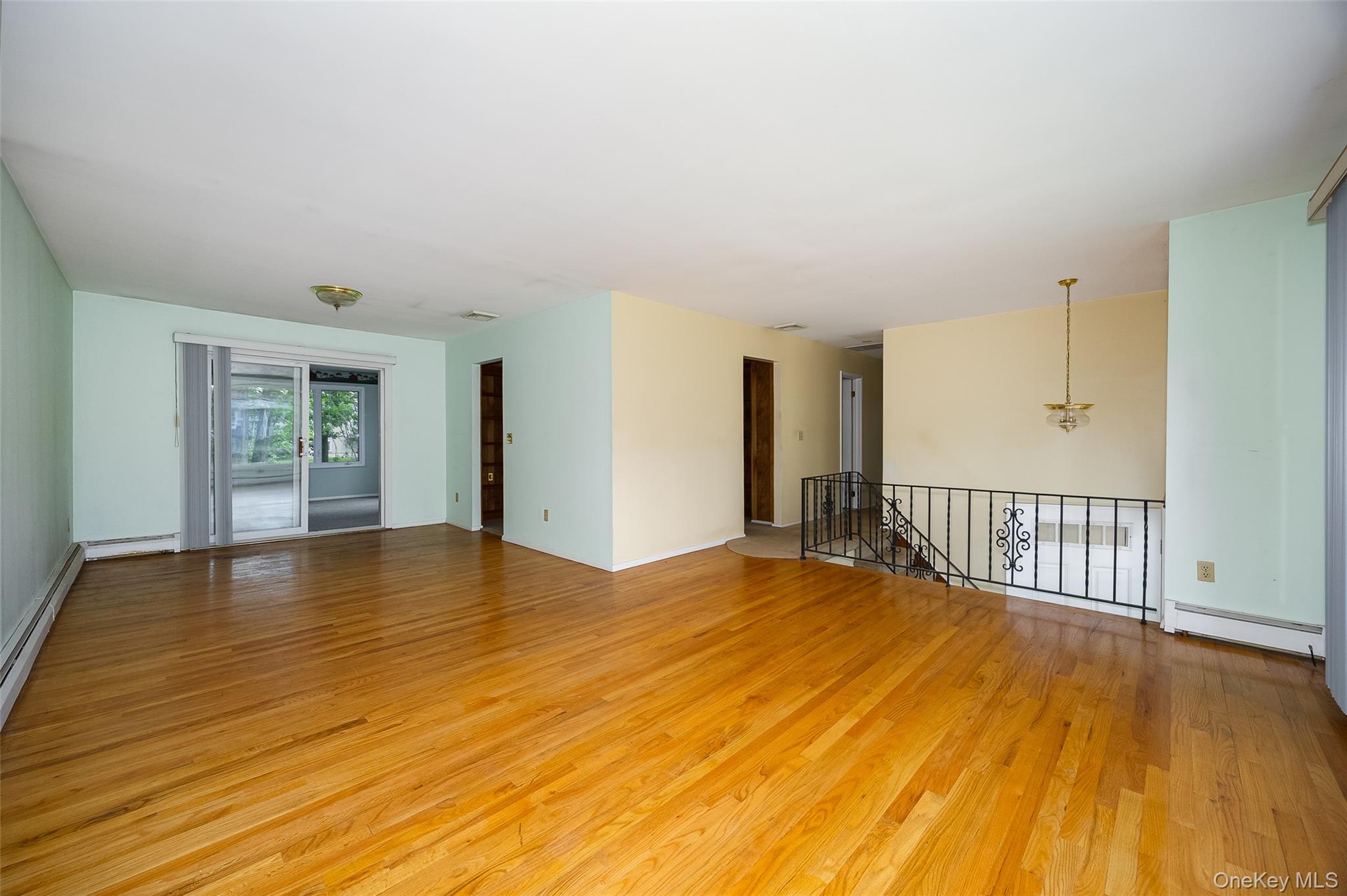 19 Tor Road Property Photo 11