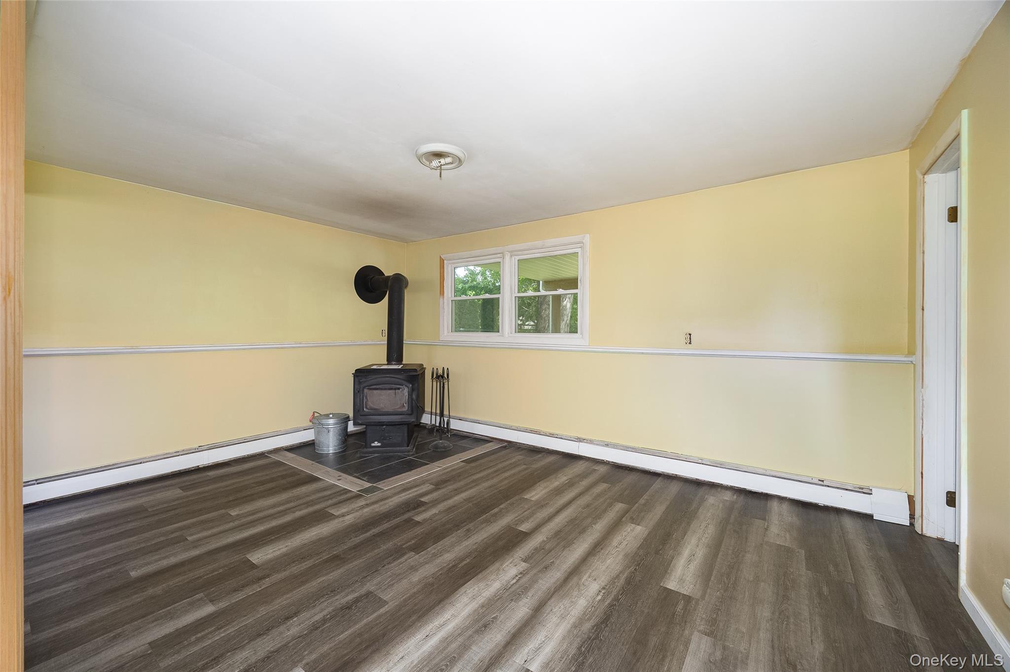 19 Tor Road Property Photo 13