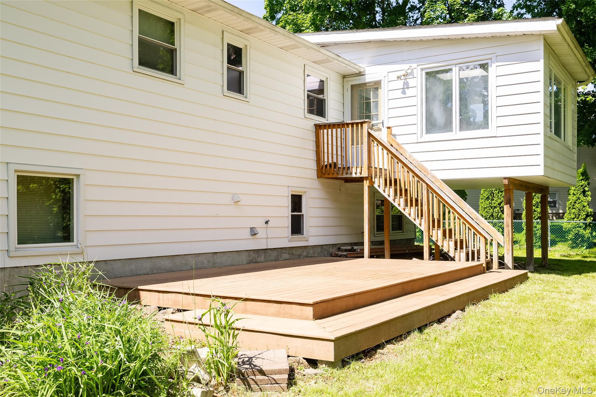 19 Tor Road Property Photo 22