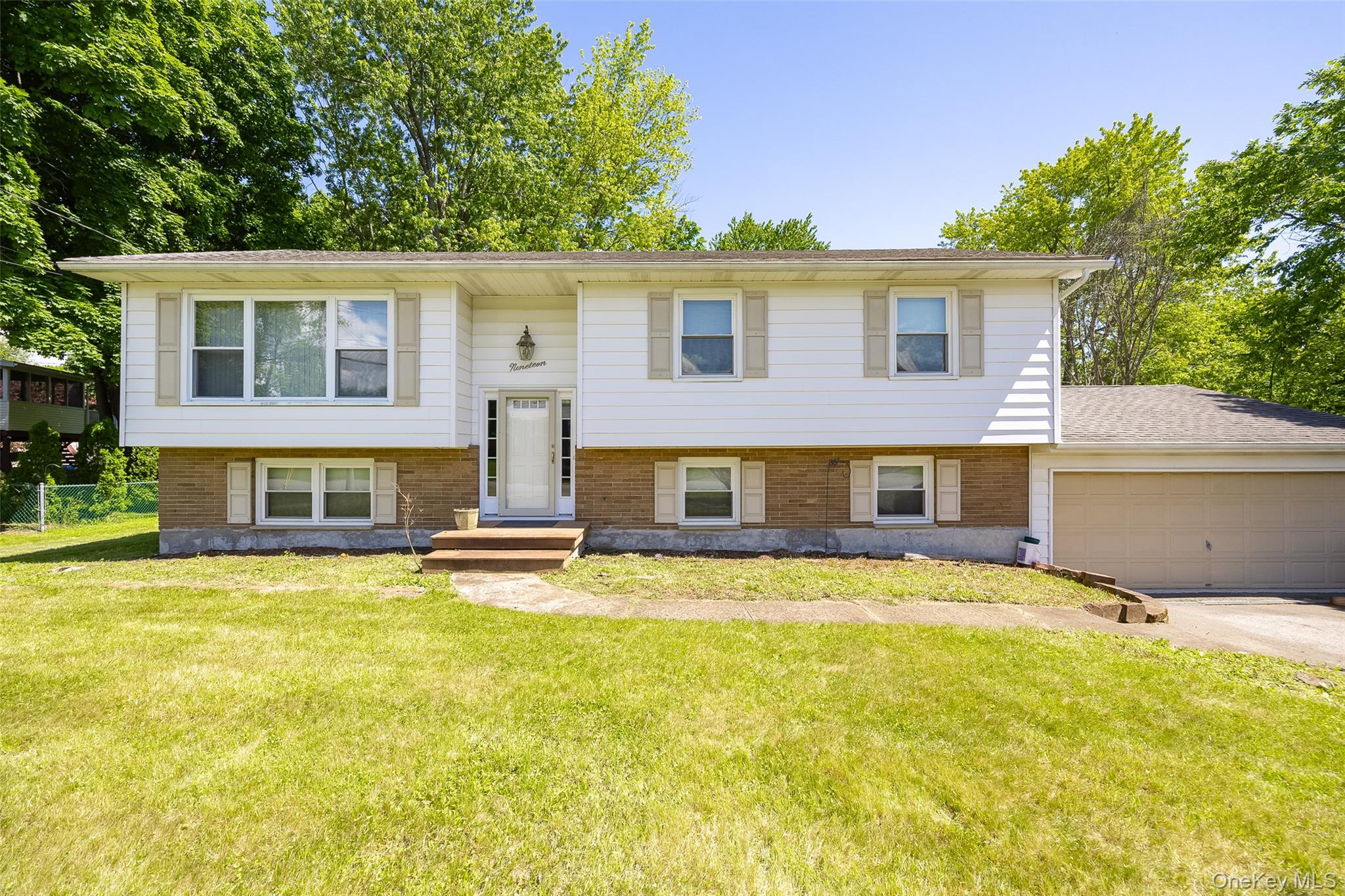 19 Tor Road Property Photo 25