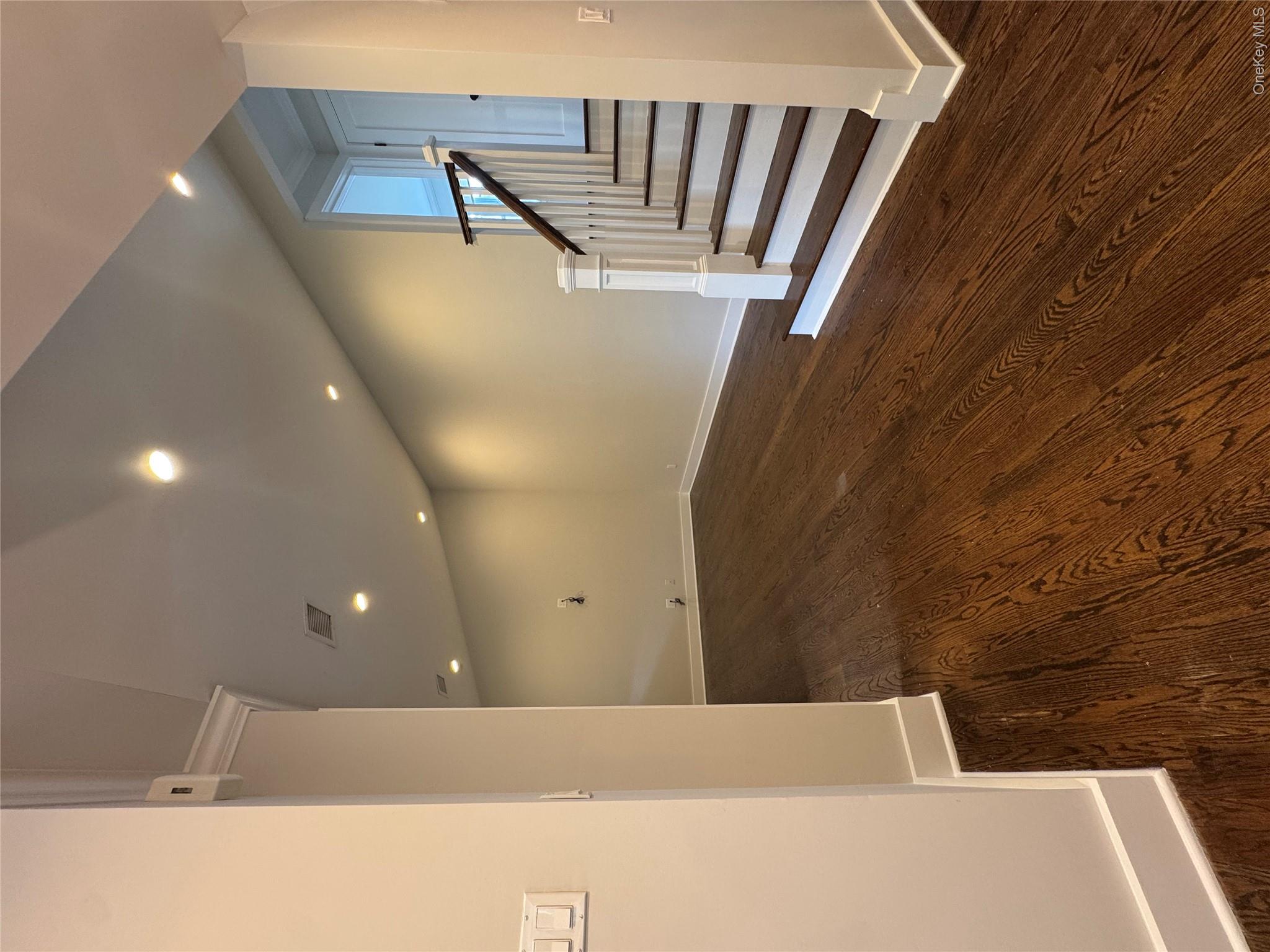 3215 Eastern Parkway Property Photo 2
