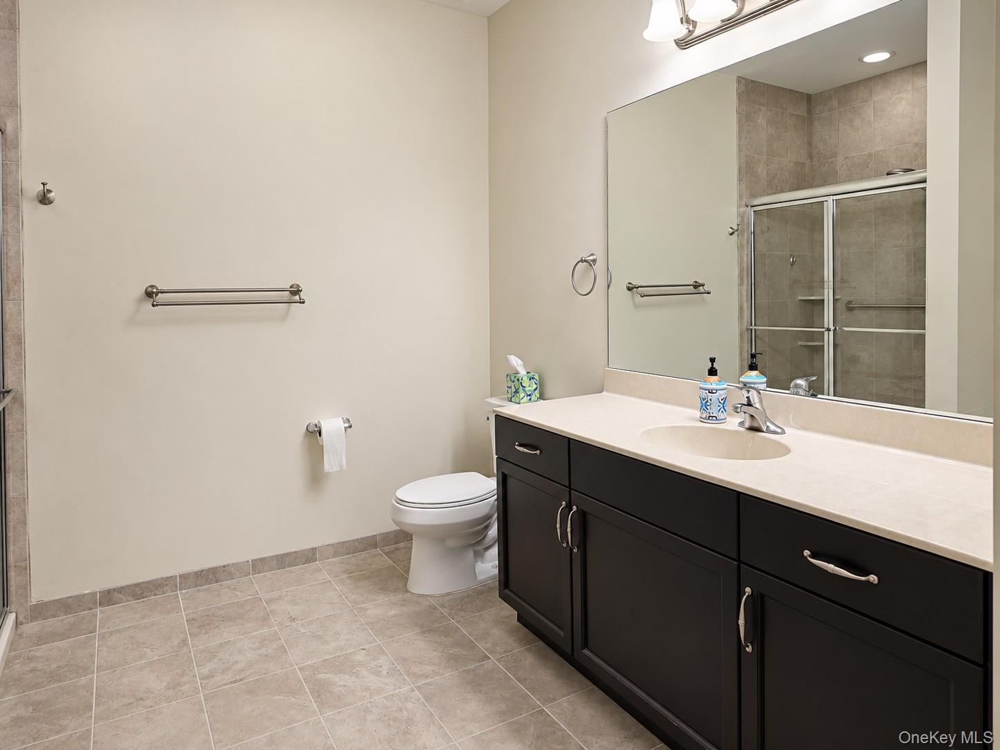 41 Greentree Court Property Photo 9